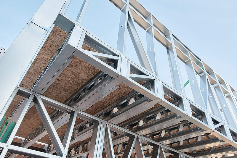 Stahlleichtbau Dachkonstruktion — Nahaufnahme der Stahlprofile